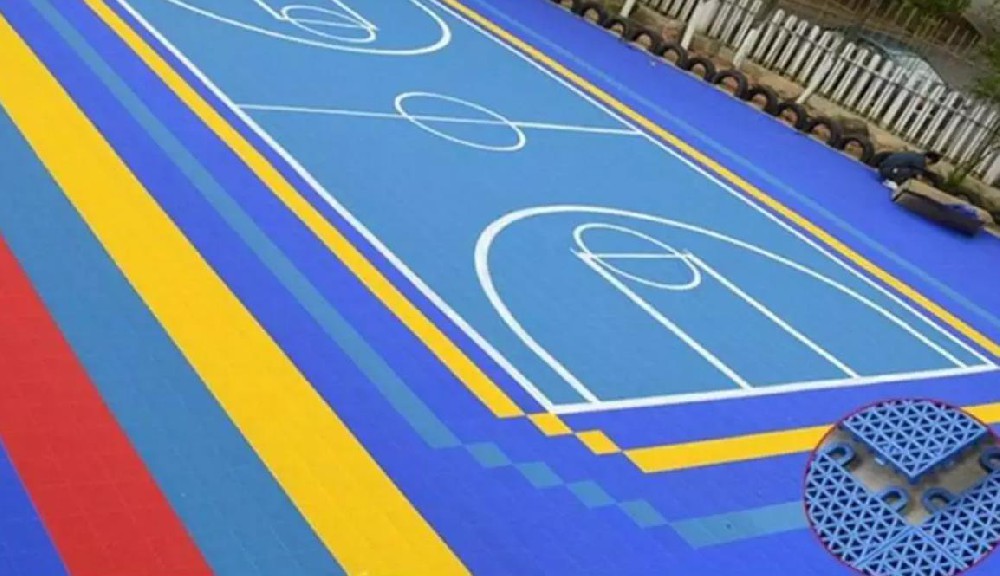 懸浮拼裝地板的拼裝難度